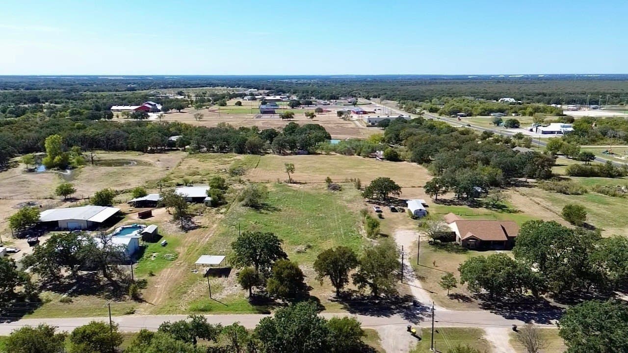 4.29 acres in McLennan County - photo 6