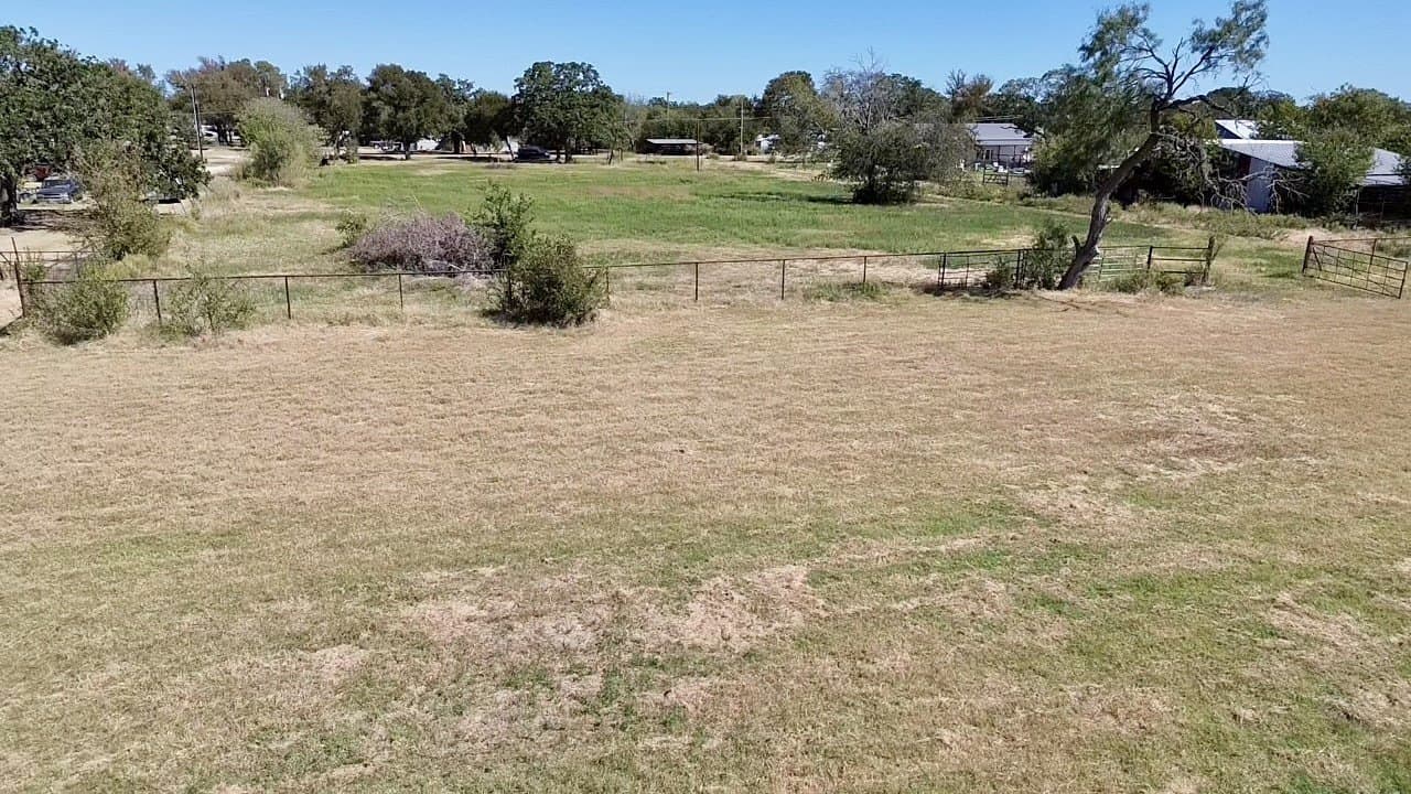 4.29 acres in McLennan County - photo 16