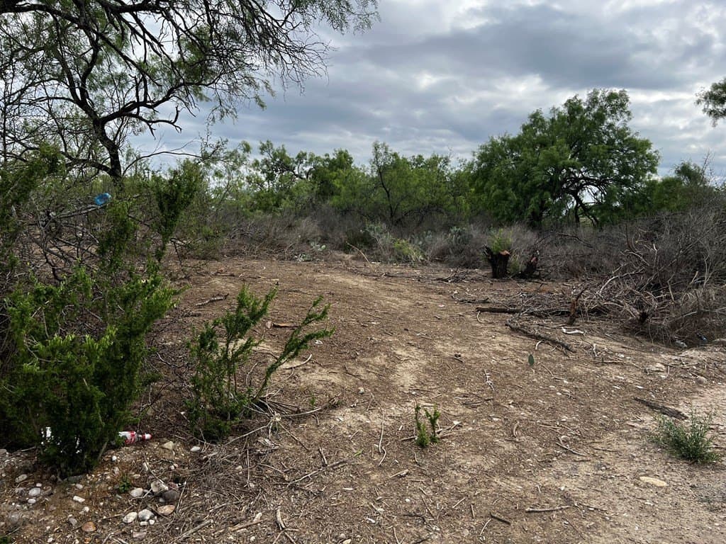 0.16 acres in Maverick County gallery image 4