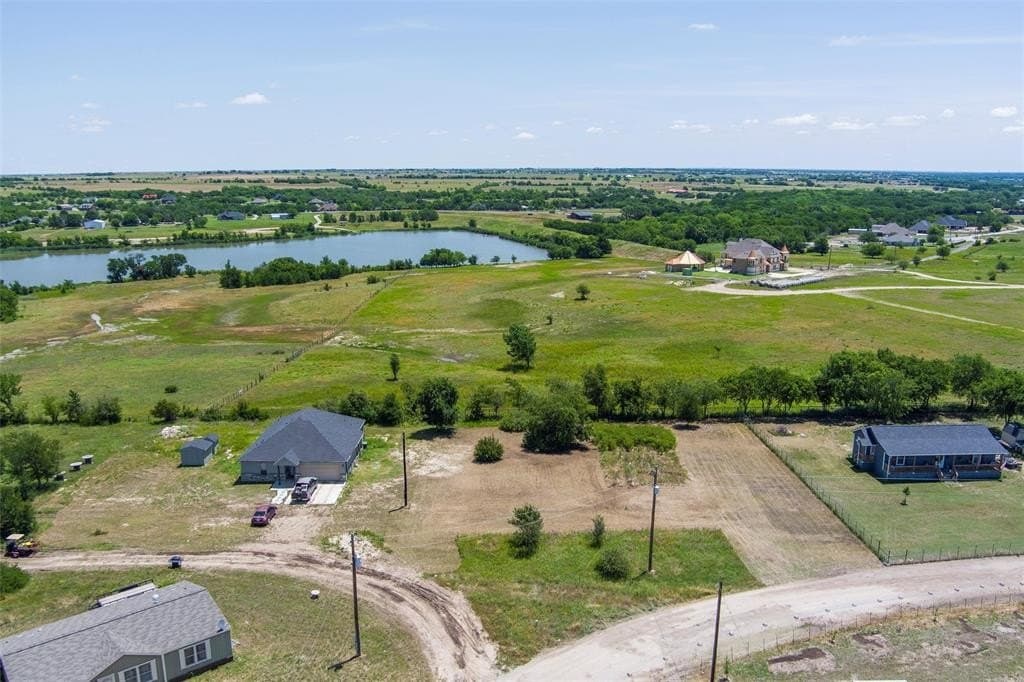 0.25 acres in Wise County gallery image 3