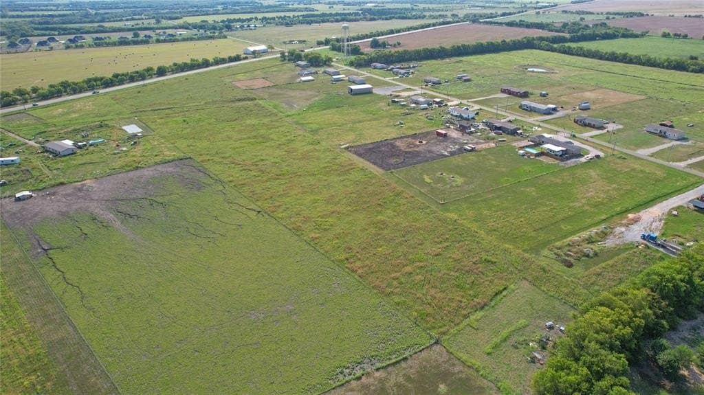 10 acres in Hunt County gallery image 2