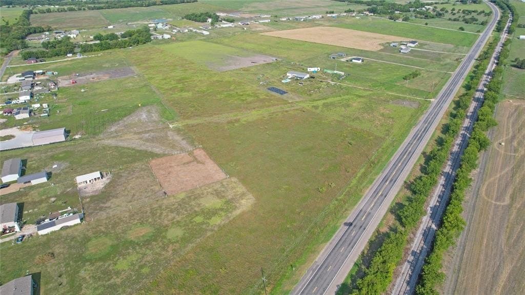10 acres in Hunt County gallery image 3