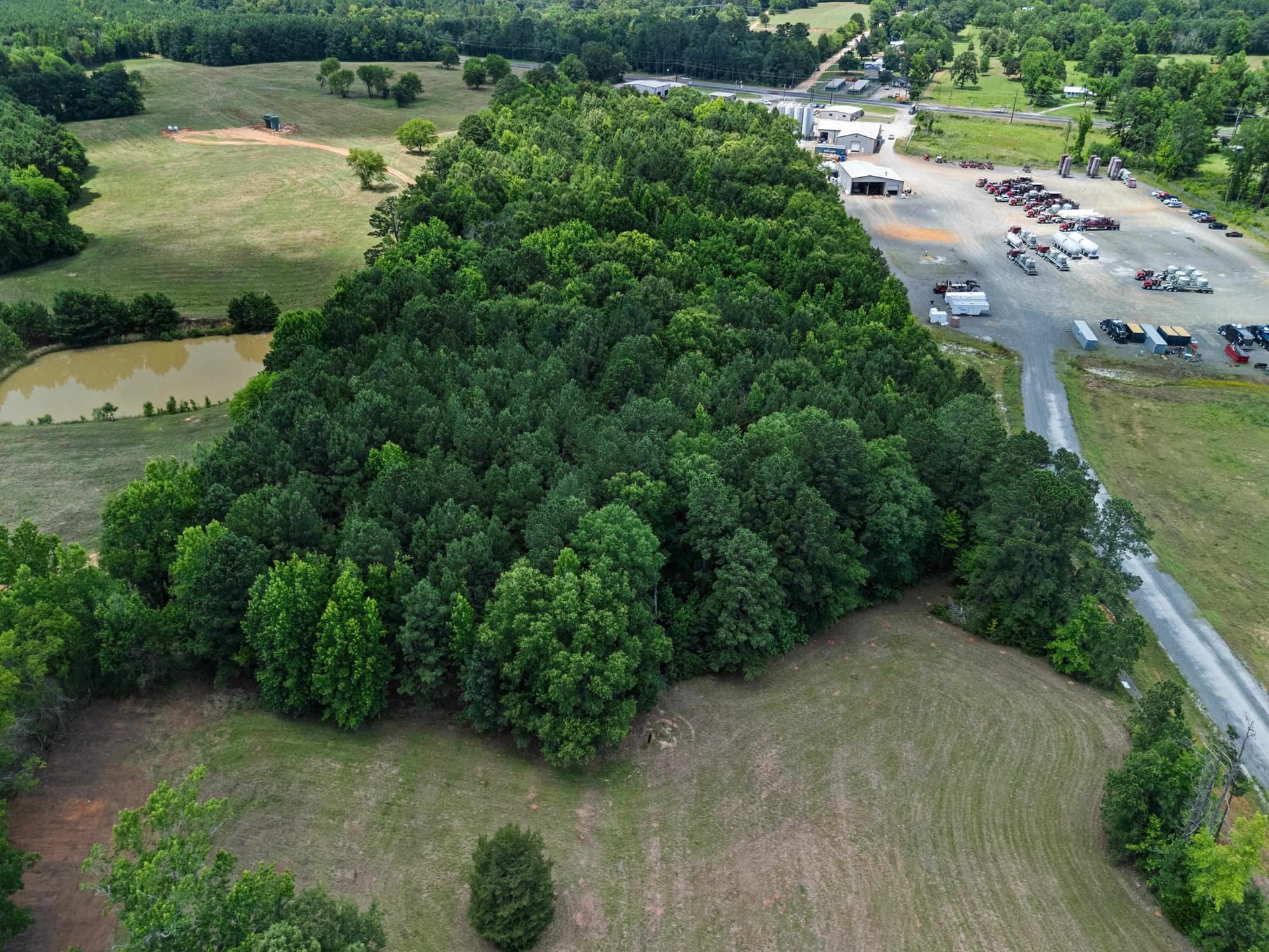 10 acres in Gregg County gallery image 3