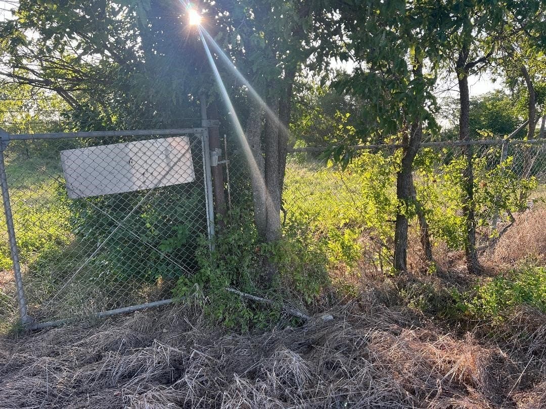 4.35 acres in Hill County - photo 11