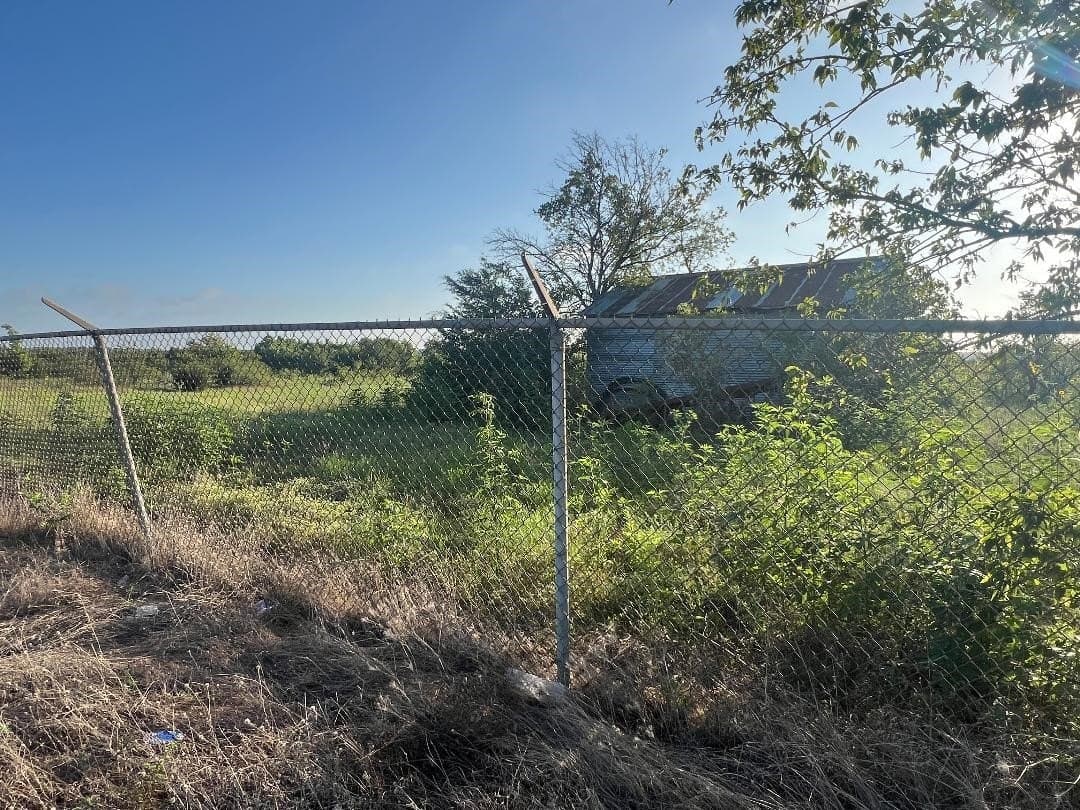 4.35 acres in Hill County - photo 4