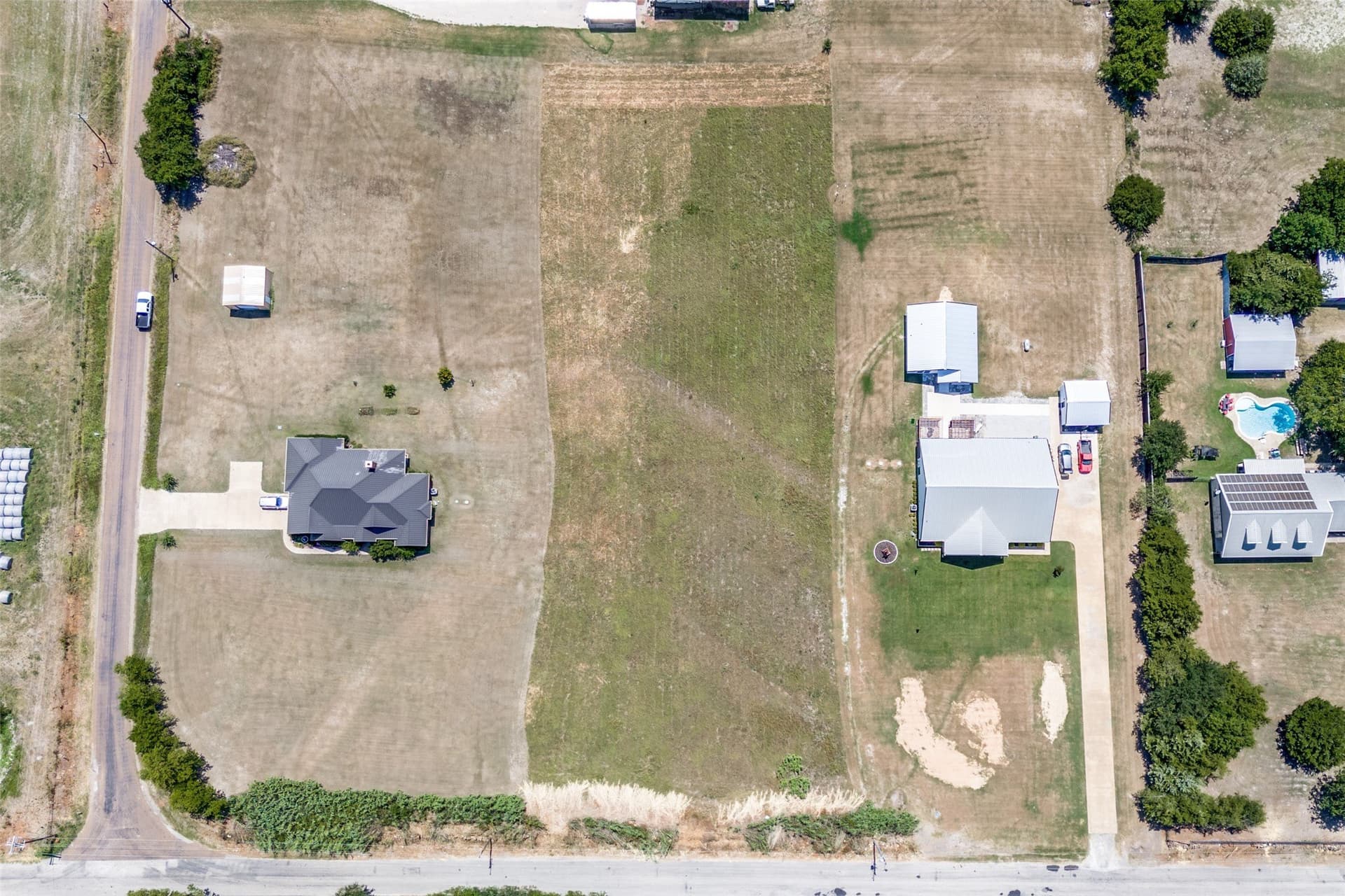 1.5 acres in Kaufman County gallery image 3