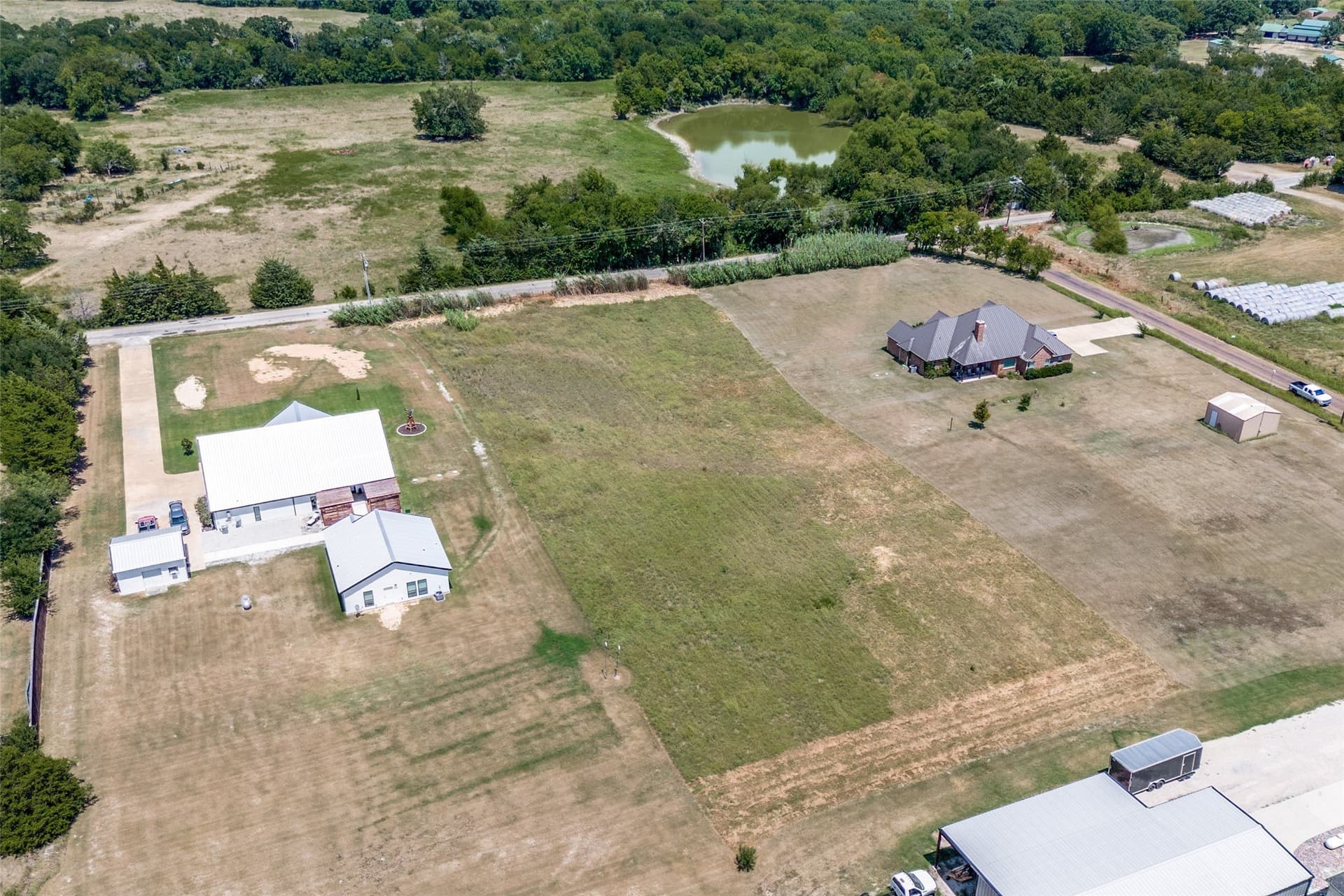 1.5 acres in Kaufman County gallery image 4