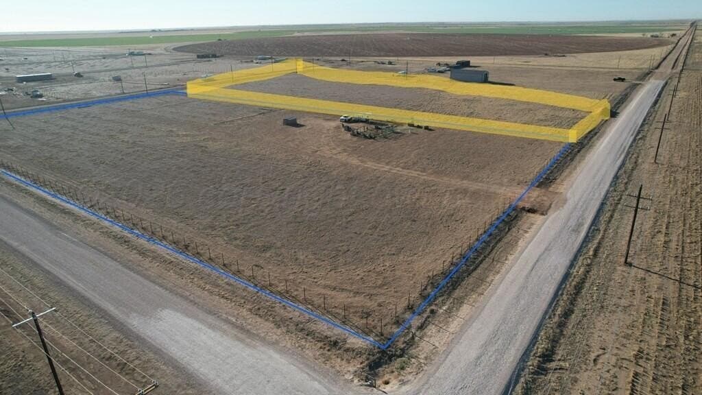 5 acres in Dallam County