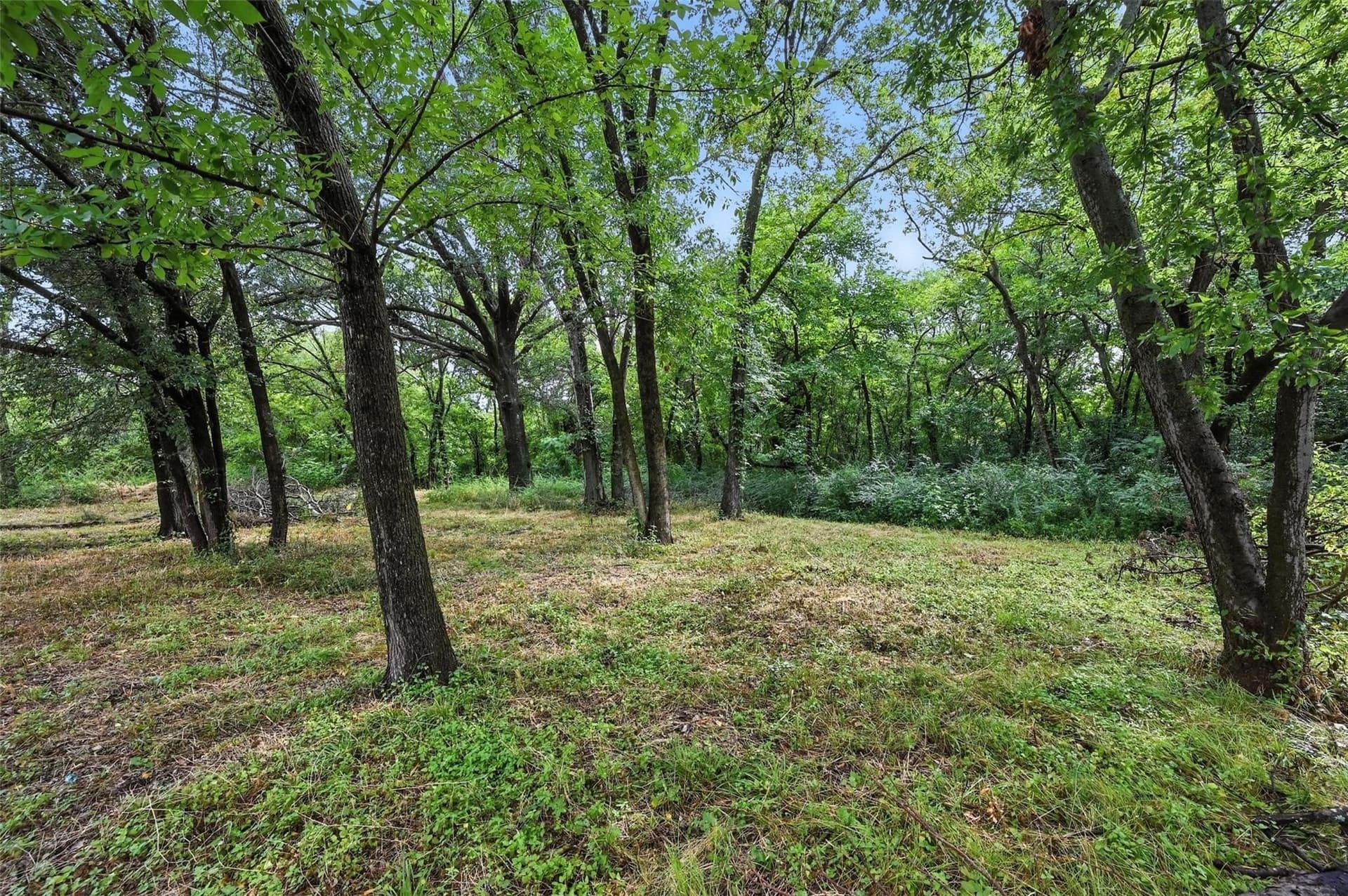 0.58 acres in Navarro County