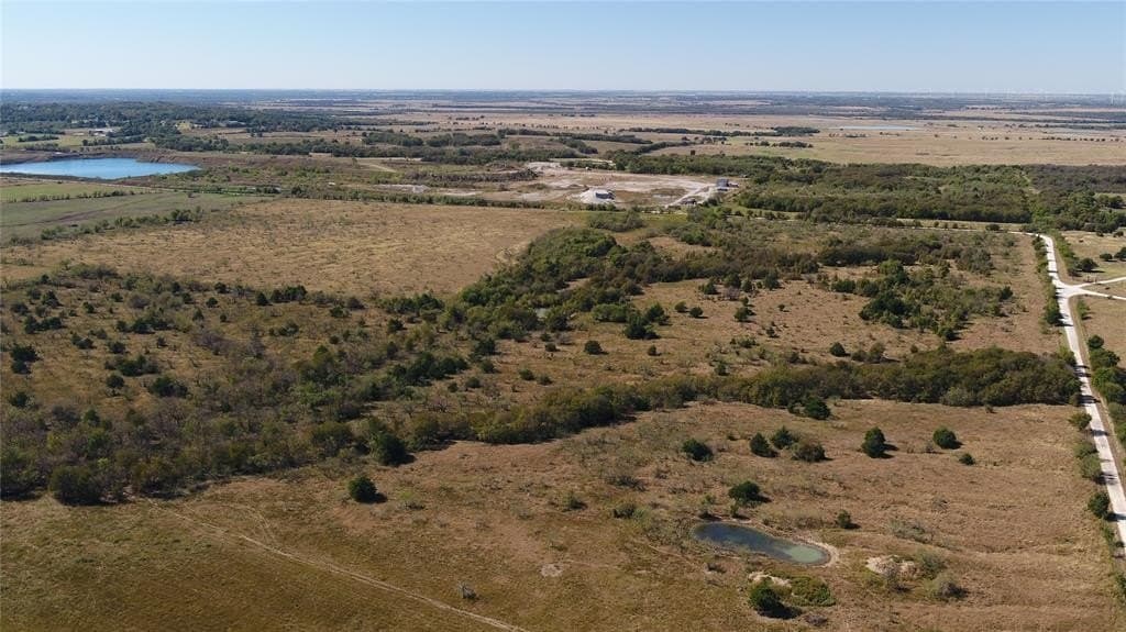 10 acres in Limestone County