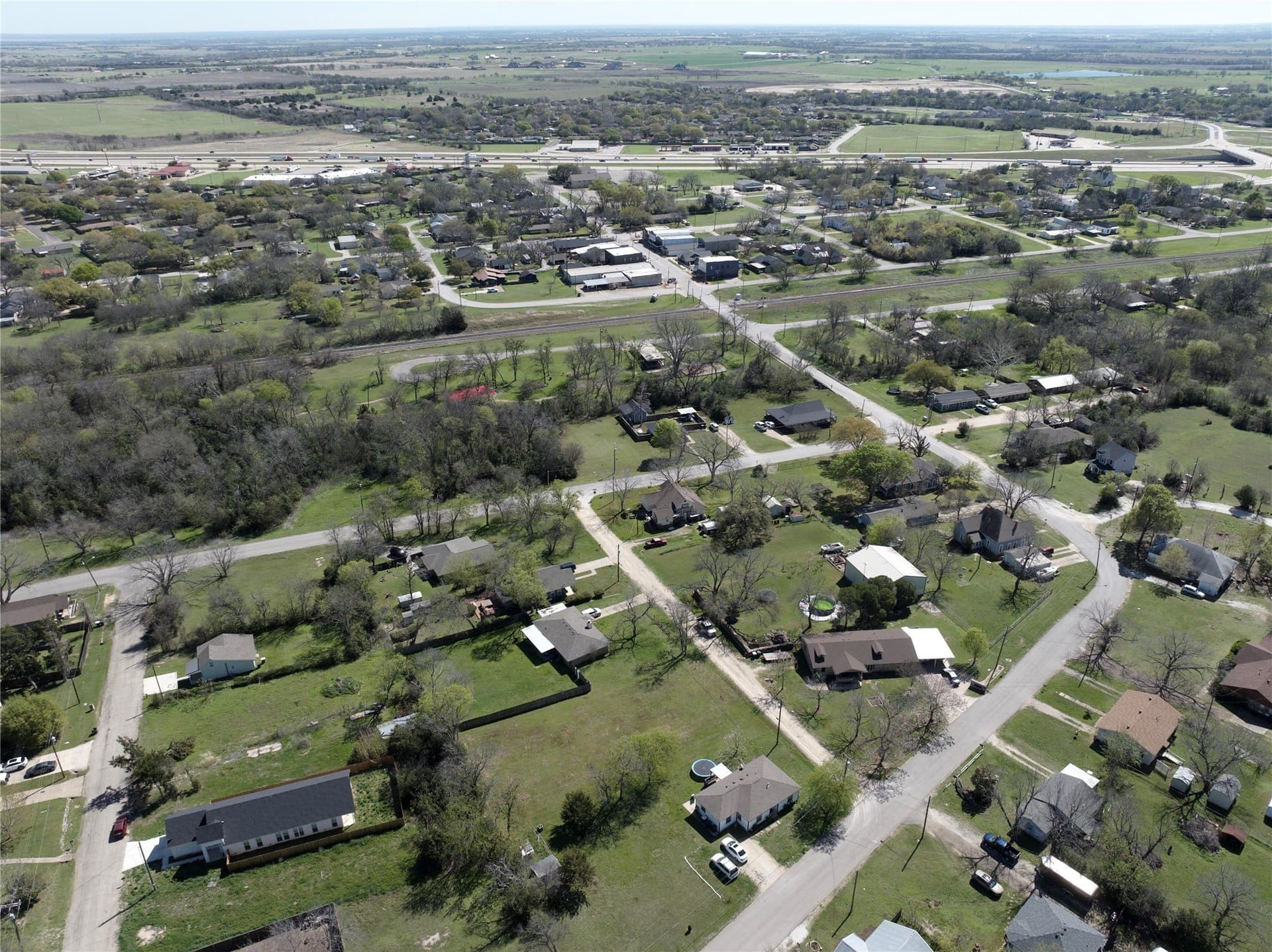 0.32 acres in McLennan County - photo 6