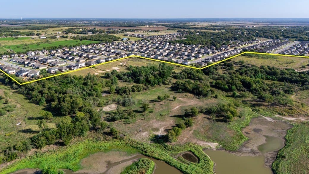 87.05 acres in McLennan County - photo 3