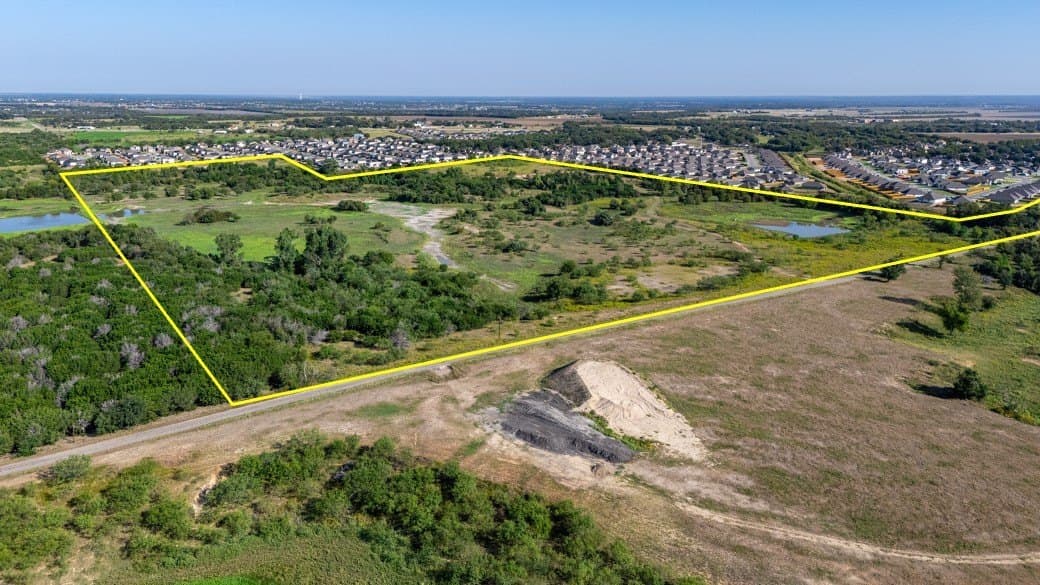 87.05 acres in McLennan County - photo 9