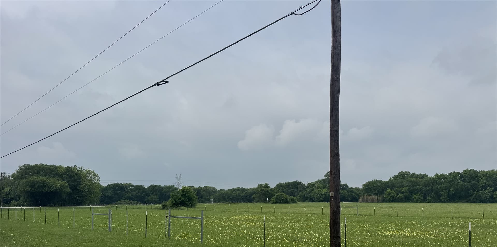 0.75 acres in Dallas County - photo 6