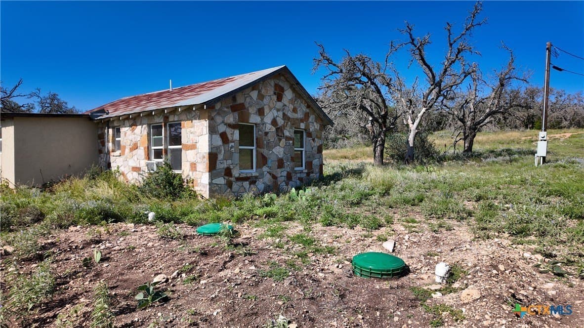 28.24 acres in Gillespie County gallery image 3