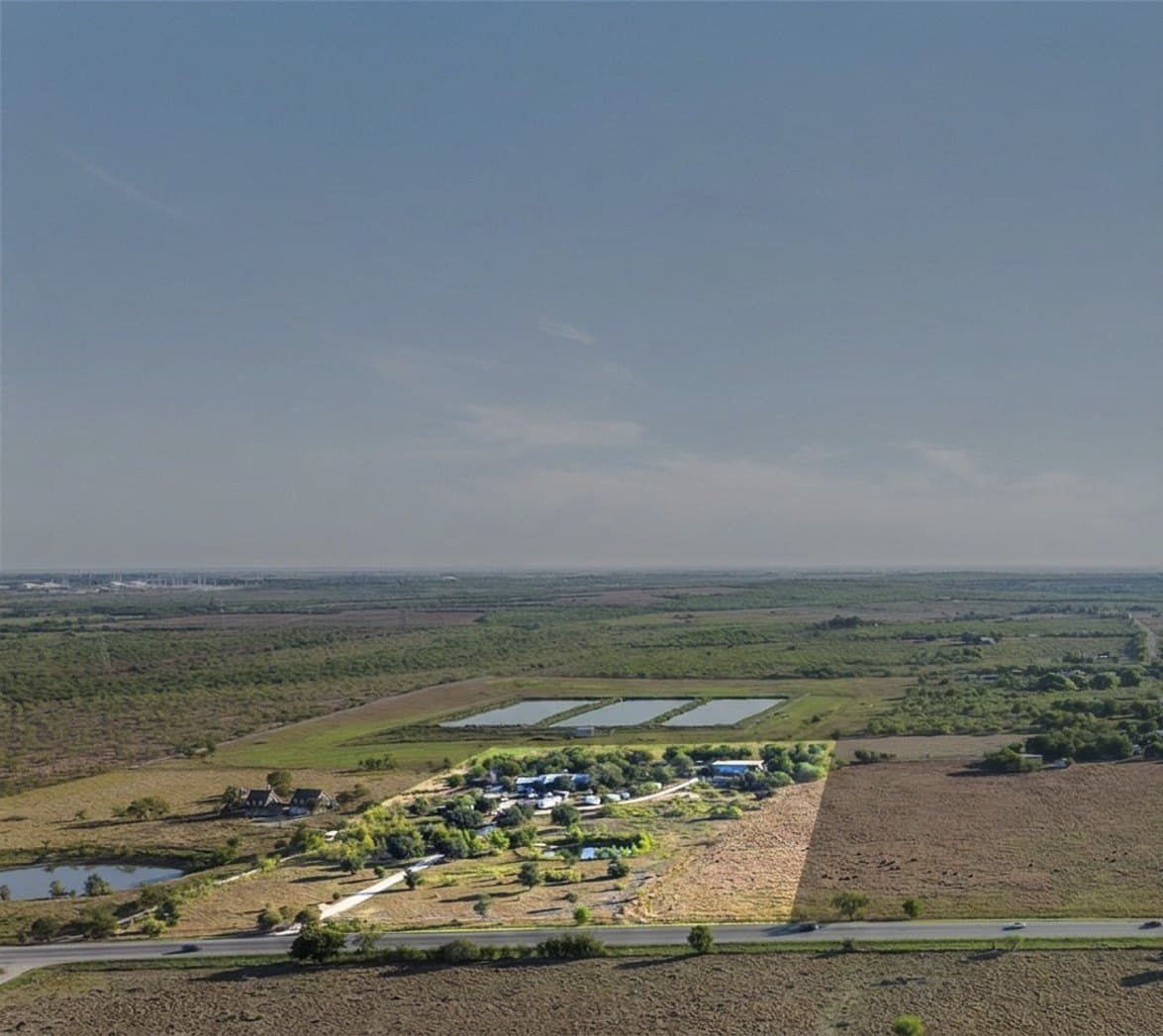 10.71 acres in Caldwell (TX) County - photo 7