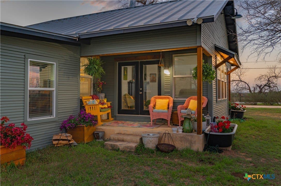 14 acres in Guadalupe County featured view