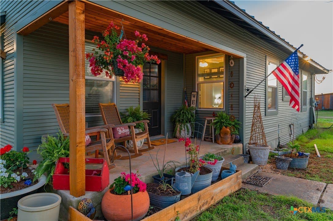 14 acres in Guadalupe County