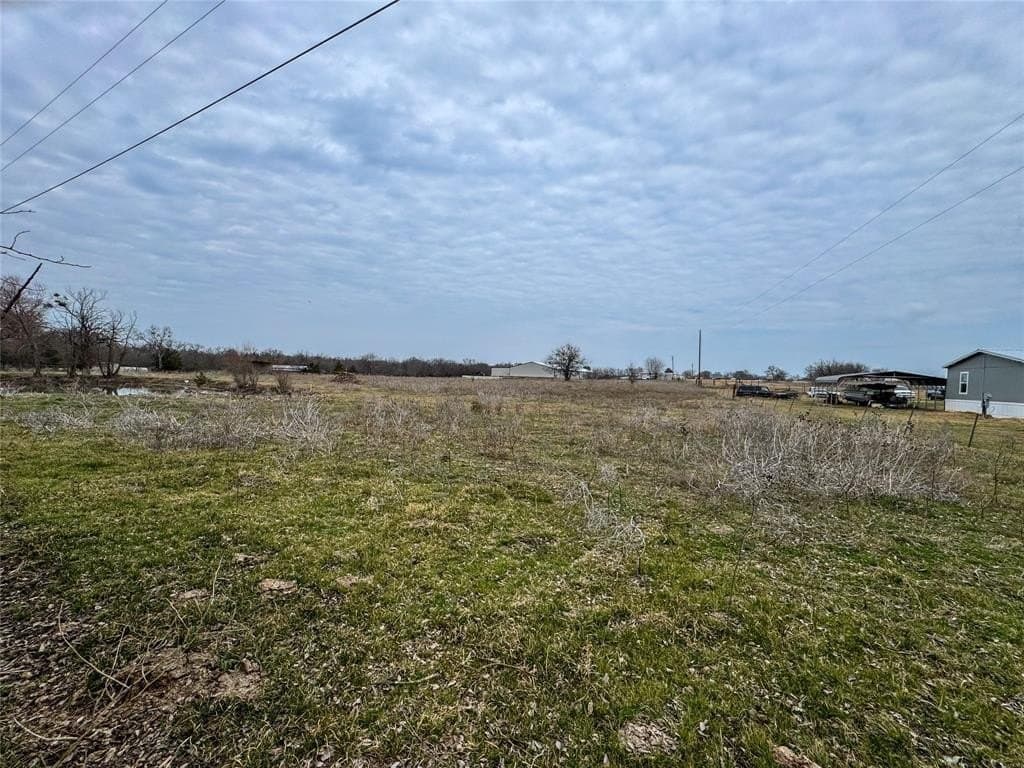 2 acres in Hunt County gallery image 3