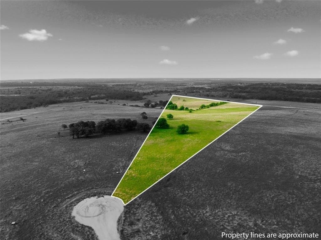 2.87 acres in Hill County gallery image 2