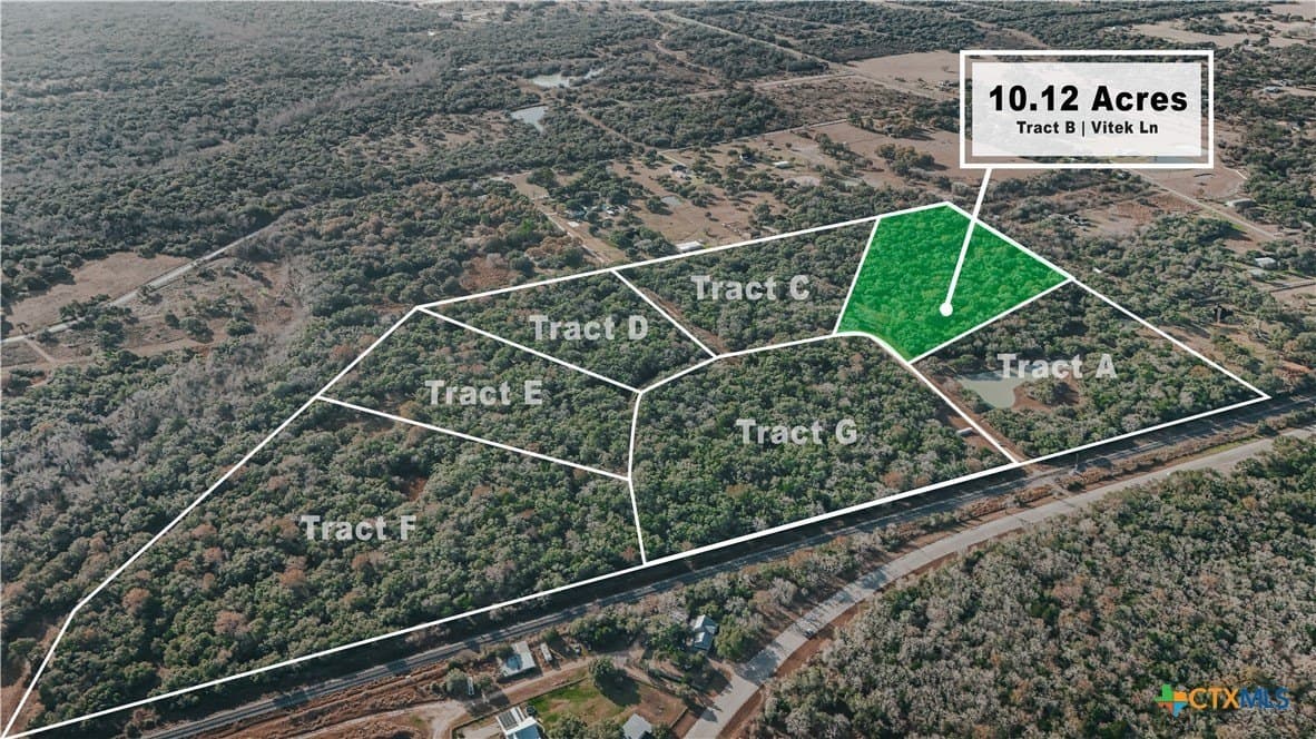 10.12 acres in Victoria County