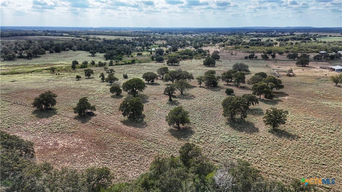 10.24 acres in Gonzales County - photo 2