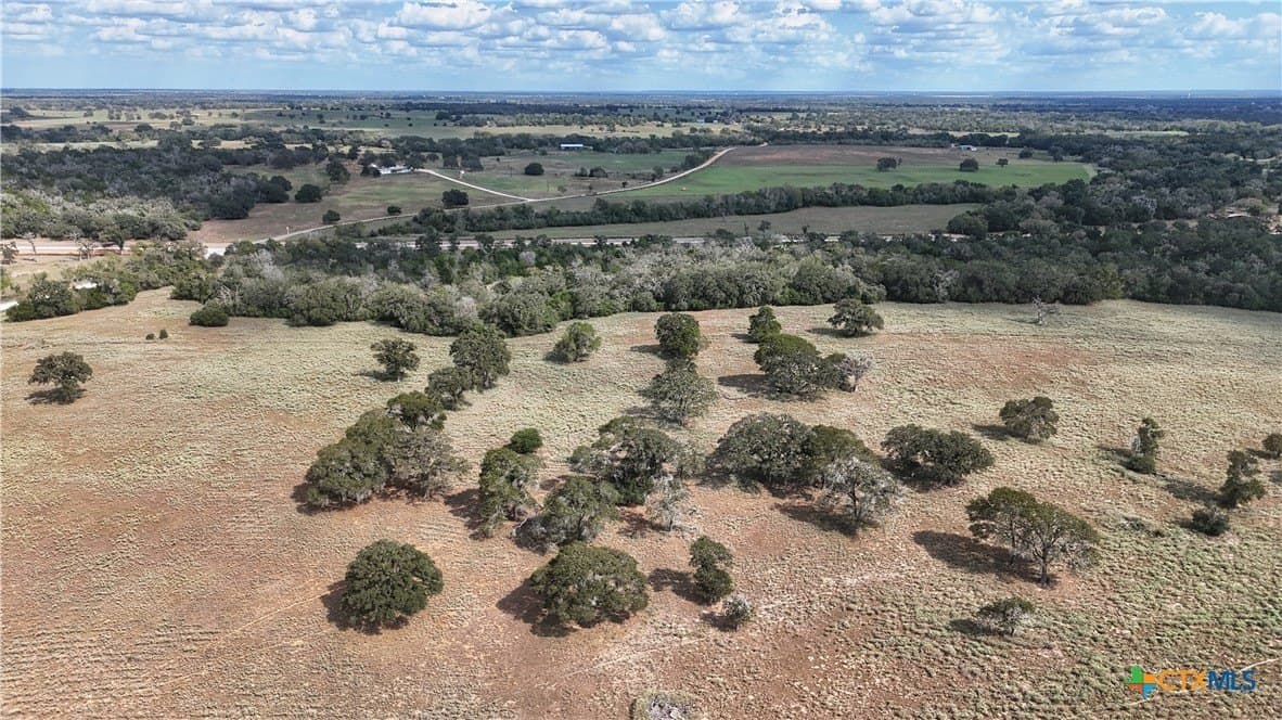 10.24 acres in Gonzales County - photo 9