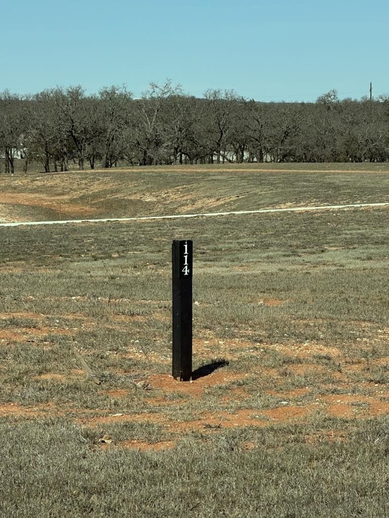 0.4 acres in Gillespie County