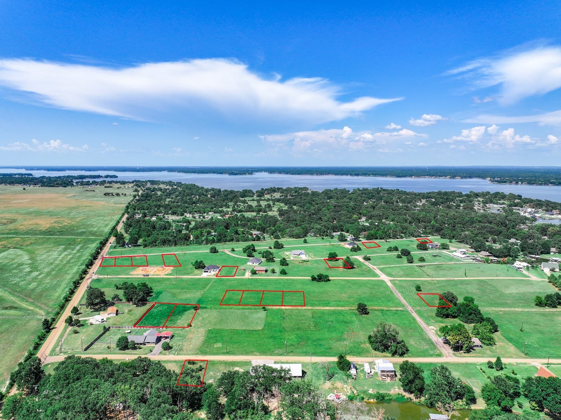 0.2 acres in Henderson County - photo 4