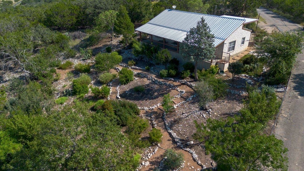 10.04 acres in Kerr County gallery image 3
