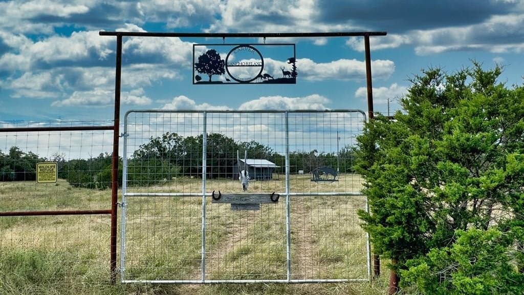 70 acres in Kimble County