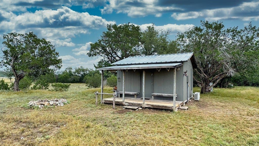 70 acres in Kimble County gallery image 4