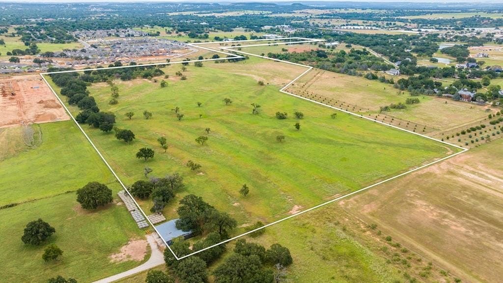 53 acres in Gillespie County