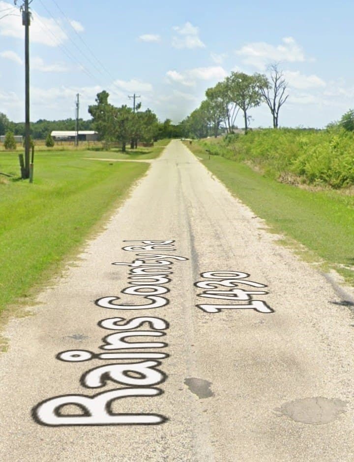 1.5 acres in Rains County