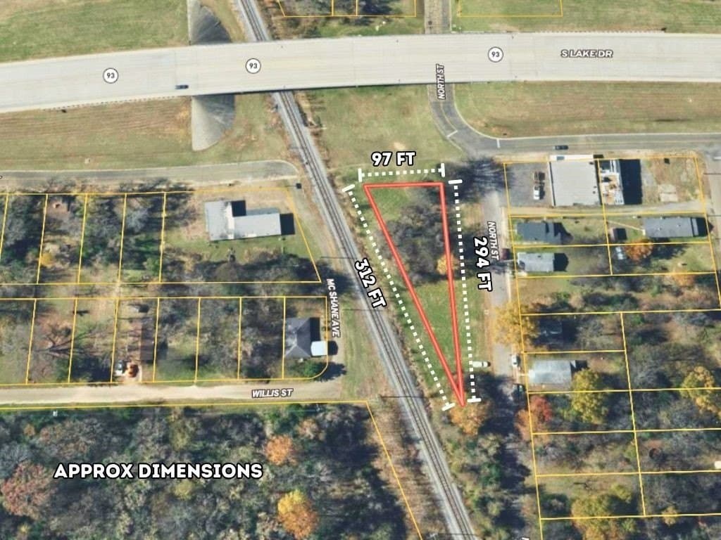0.39 acres in Bowie County - photo 5