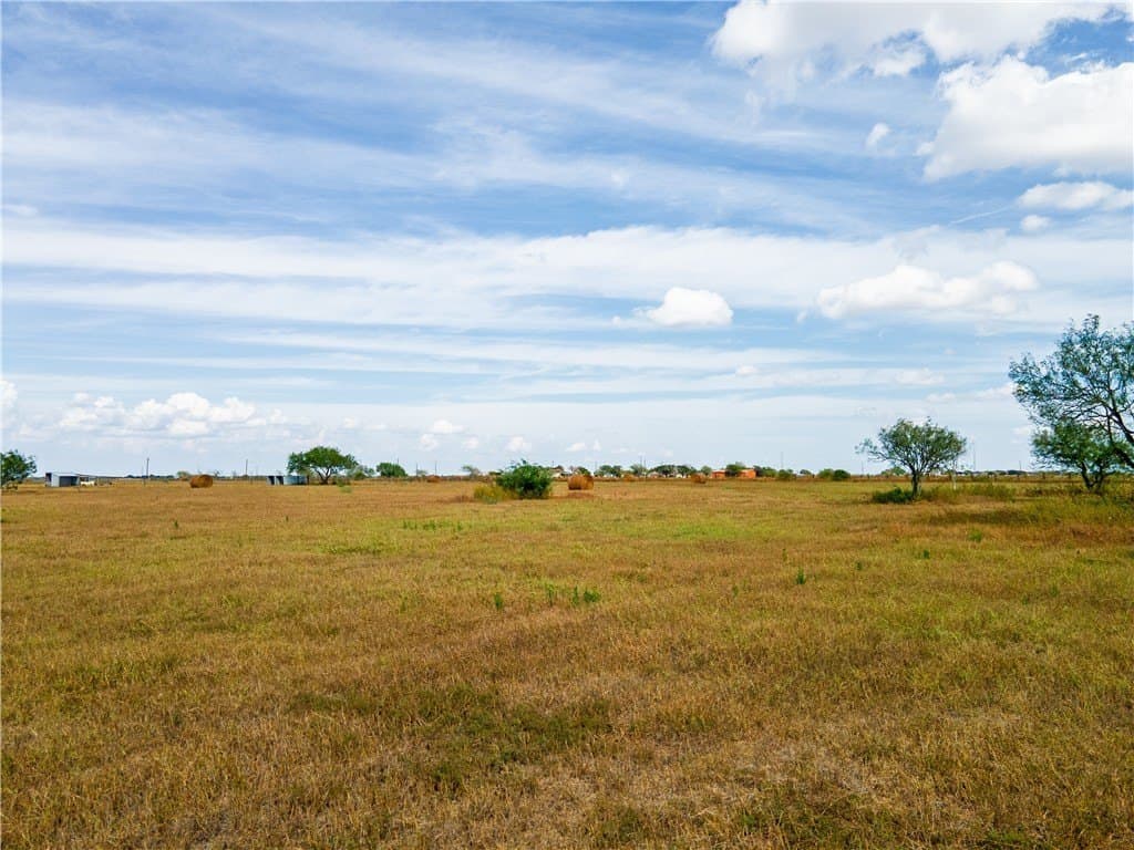 13.03 acres in San Patricio County - photo 25