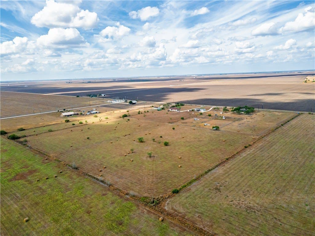 13.03 acres in San Patricio County - photo 15