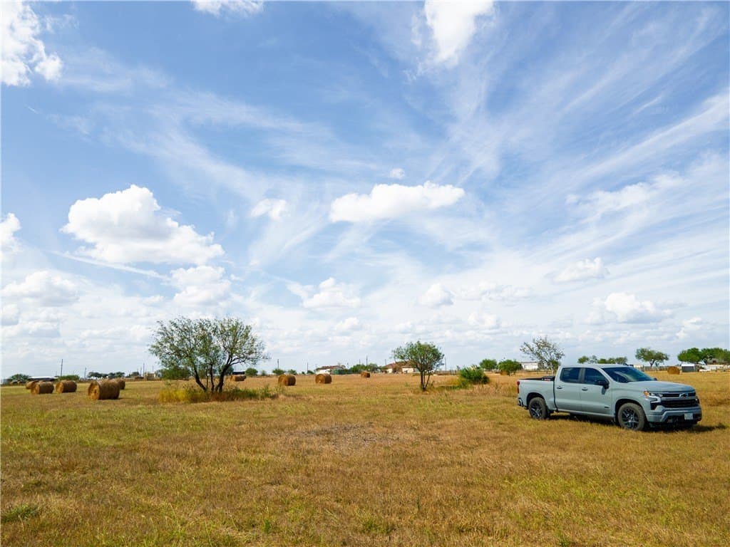 13.03 acres in San Patricio County - photo 20