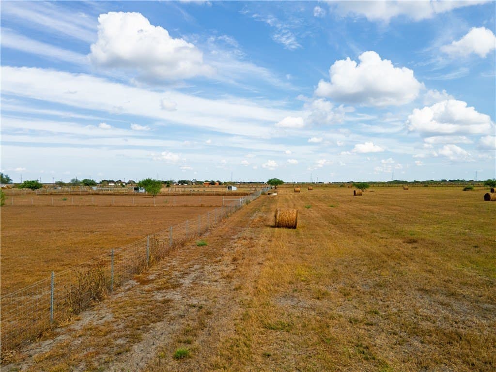 13.03 acres in San Patricio County - photo 35