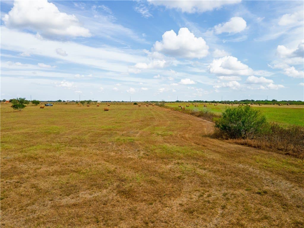13.03 acres in San Patricio County - photo 33