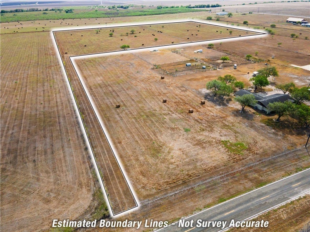 13.03 acres in San Patricio County - photo 5