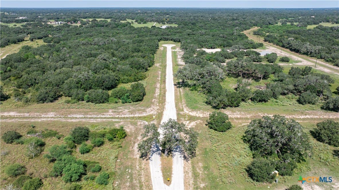 6.61 acres in Victoria County - photo 13