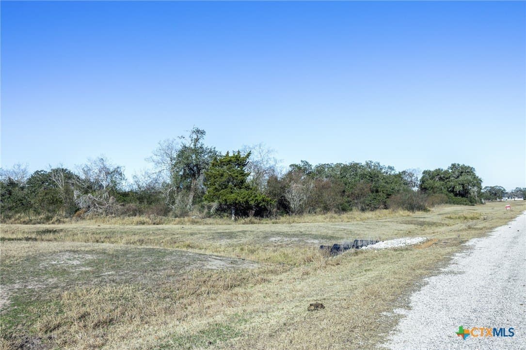 6.61 acres in Victoria County gallery image 4
