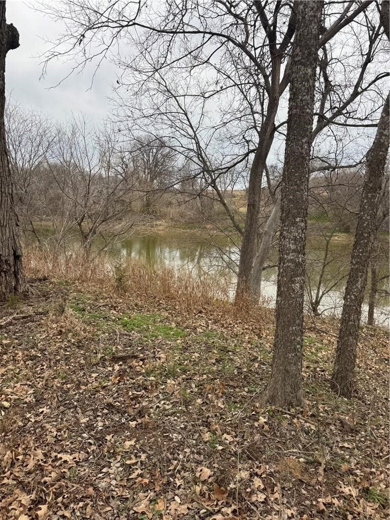1.87 acres in McLennan County - photo 3