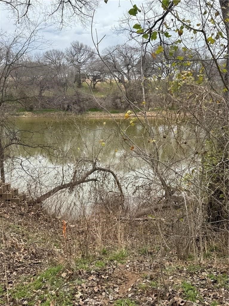 1.87 acres in McLennan County - photo 6