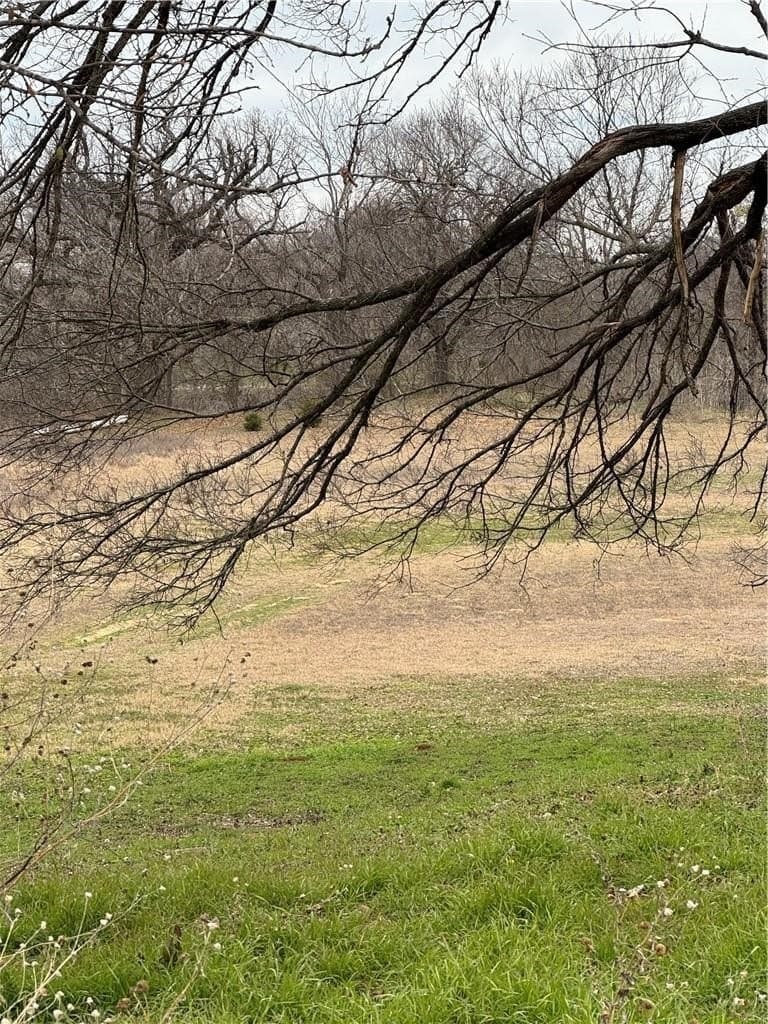 1.87 acres in McLennan County - photo 10