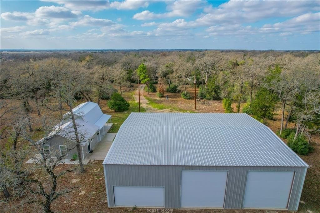 31.88 acres in Milam County gallery image 3