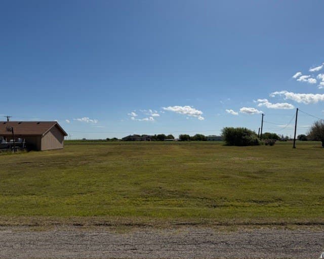 0.76 acres in San Patricio County
