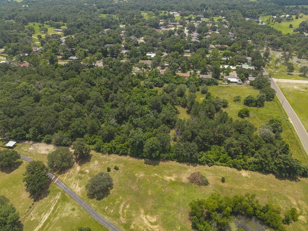 15 acres in Henderson County gallery image 2
