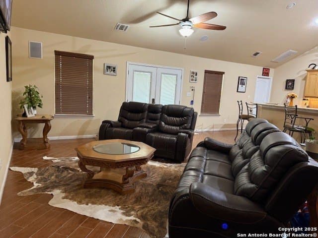 11 acres in Uvalde County featured view